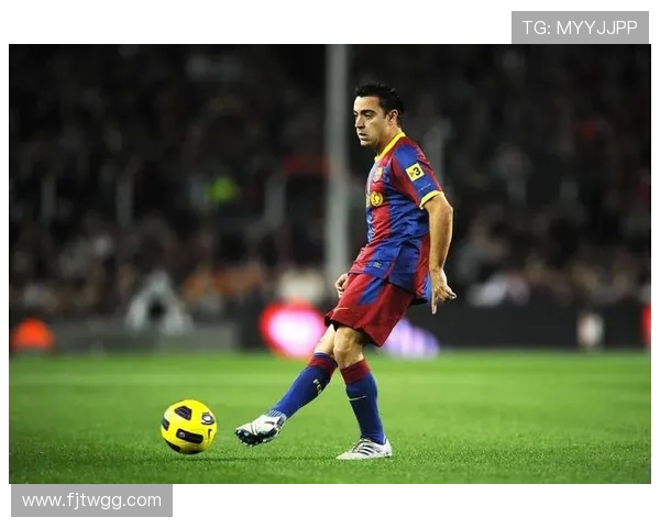 历届足球明星最强阵容盘点与分析揭示历史传奇球员的巅峰表现