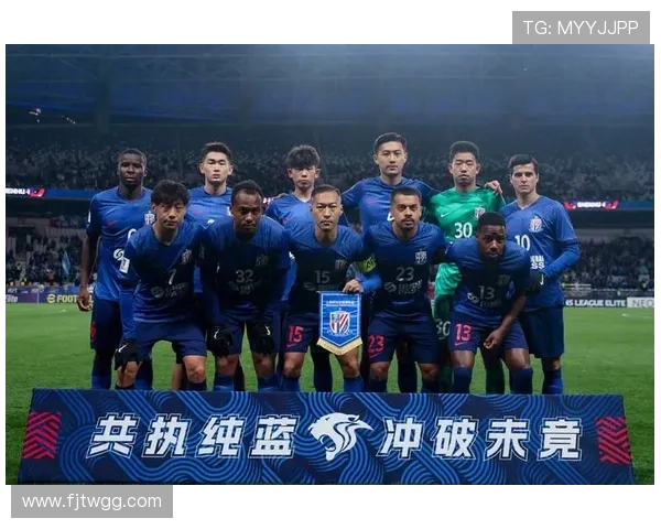 成都羽毛球队强势领跑联赛积分榜以80分领先其他队伍展现出色实力